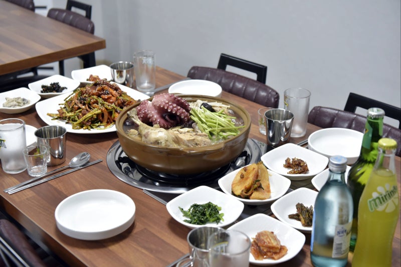 낚시꾼이 직접 하는 해산물 먹을 수 있는 전주모텔추천