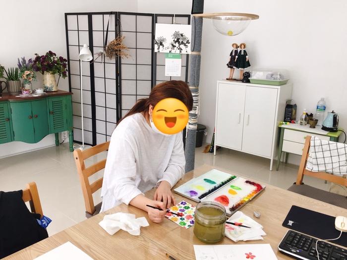  텍스타일디자인 클래스 기초반(포토샵A)9기:핸드리피트로 스퀘어드롭,하프드롭 리피트 만들기 수업중