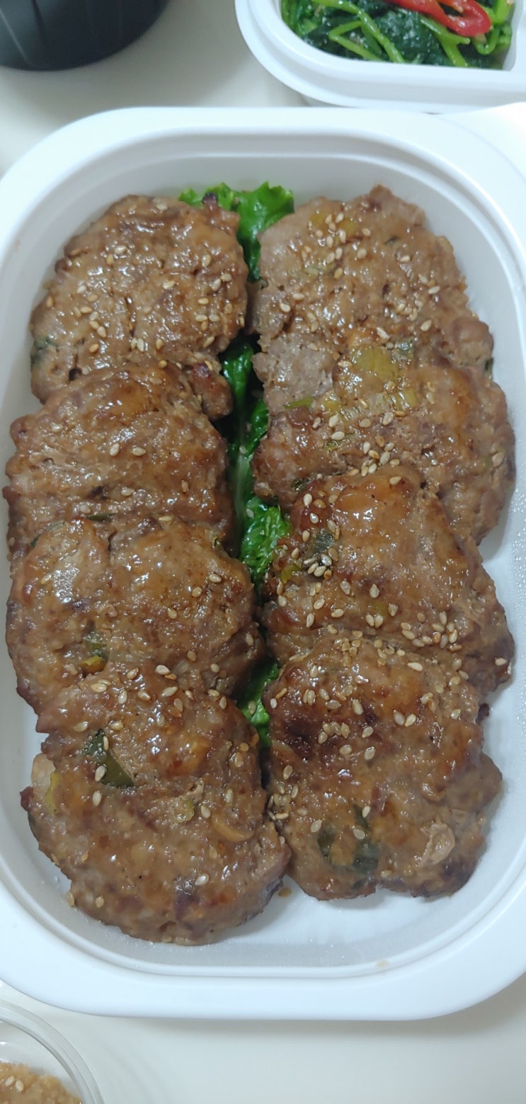  운암동 정갈하고 깔끔한 퓨전한정식 다온에서 떡갈비, 보리굴비 픽