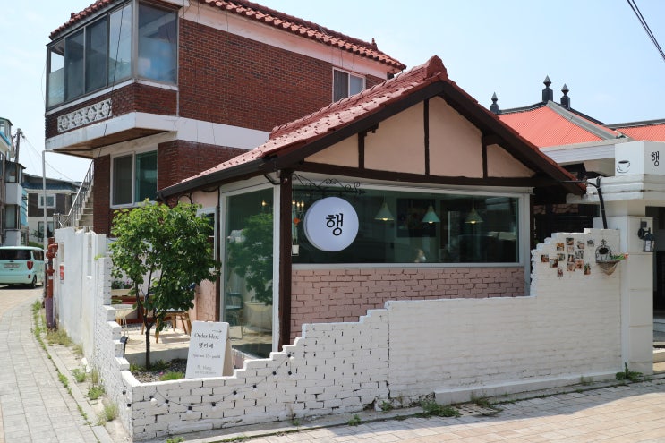  세련되게 변화한 수원화성 골목길 데이트 - 카페, 문화공간, 전통시장 등등
