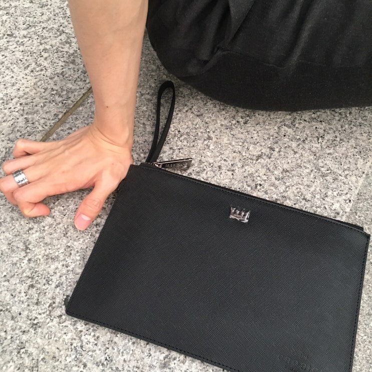  고급스러운 남성 소가죽 크로리치 클러치