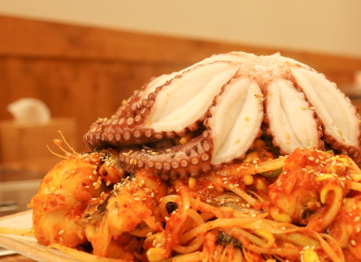  목동 생방송투데이맛집 진아구 통문어 들어간 토핑아귀찜