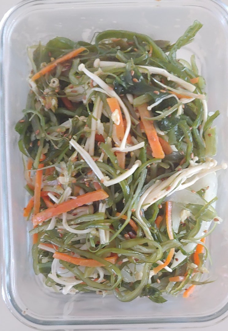  밑반찬으로 좋은 미역줄기 볶음  염분 쉽게 빼고 만드는법