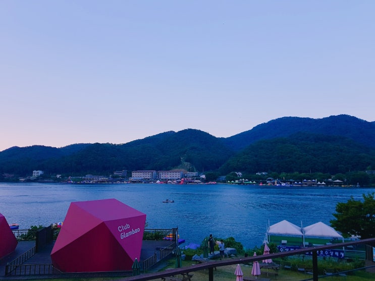  펜션 빌려서 친구들이랑 브라이덜샤워 했어요:D