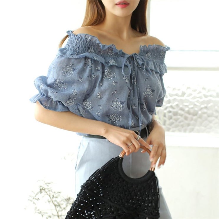  05월 27일자 특가잇템 빼빼 스모크밴딩 플라워 오프숄더 블라우스 몇가지
