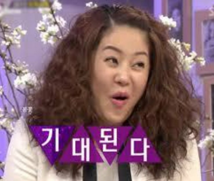  스타벅스(SBUX), 나스닥 커브드콜 ETF (QYLD) 배당입금