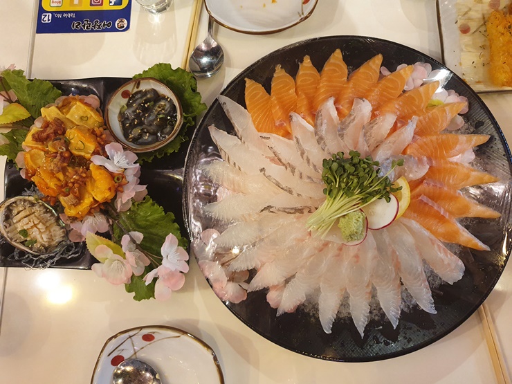  [아빠 맛집] 대전 포장마차 "어장관리" 다녀왔어요. 벚꽃으로 예쁜 횟집