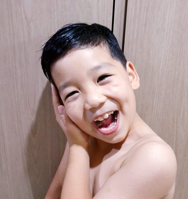  스파클린 어메이징 콜라겐 샴푸로 두피관리해요