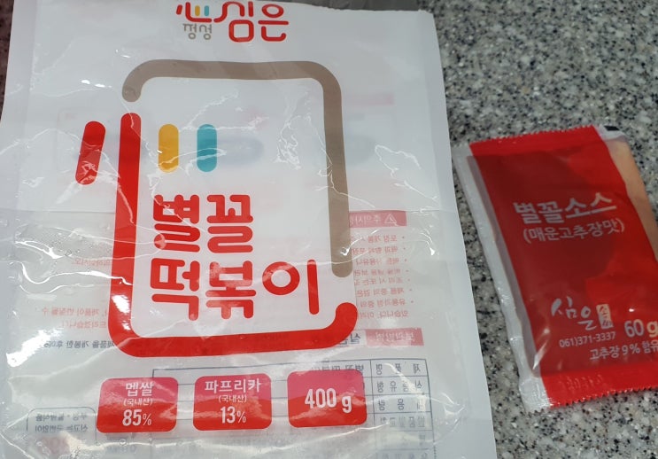  반조리떡볶이 별꼴떡볶이, 피코크 구운사리면