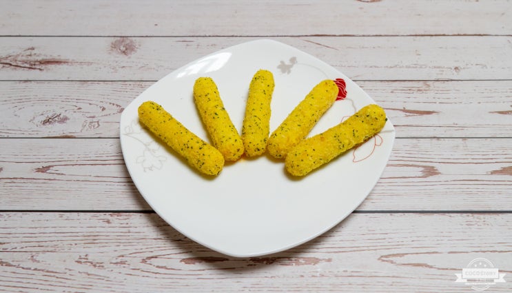  동원 퀴진 더블 치즈스틱! 에어프라이어로 맛있게 먹기~