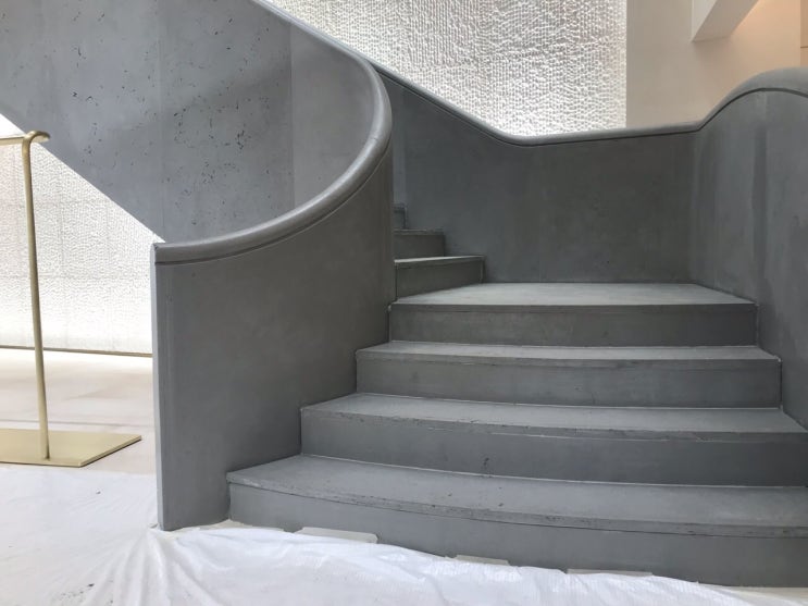 [콘크리트 계단] UHPC 콘크리트 계단 사례