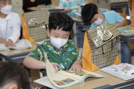 등교 개학은 그대로지만… 등교 대상 학생 10%는 등교 못해 등교 개학은 그대로지만… 등교 대상 학생 10%는 등교 못해