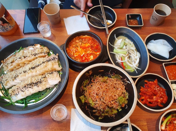  마늘 보쌈에 제대로 빠져버리기~ 금정역 맛집 "The 맛있는 족발 보쌈"