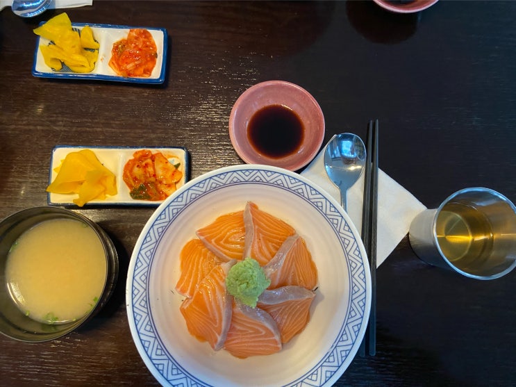  재방문만 3번째 리얼 맛집 - 형제돈부리