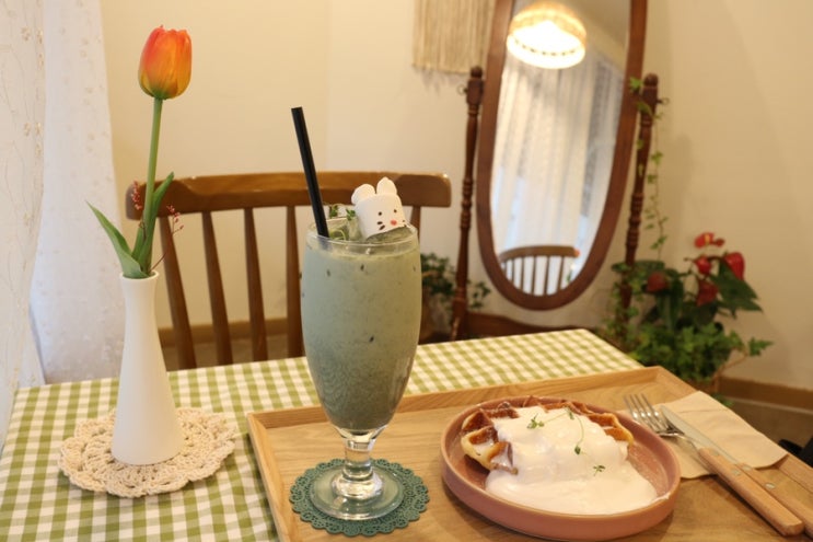  [서울/목동] 겉바속촉 와플 맛집, 카페 꼬숩