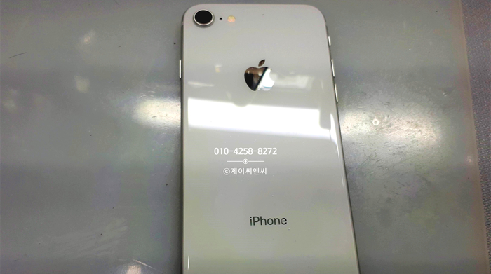  통화 소리가 작게 들리는 증상으로 아이폰 8 수리 일산아이폰수리