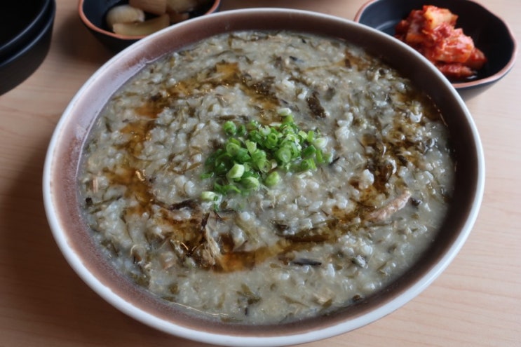 제주 동부 구좌읍 맛집: 제주도민 음식 돗죽 맛보려면