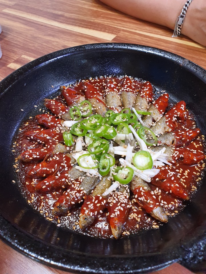  " 경주여행 든든한 한끼 채우기 좋은 " 경주매운탕맛집  금강민물매운탕 을 소개합니다.