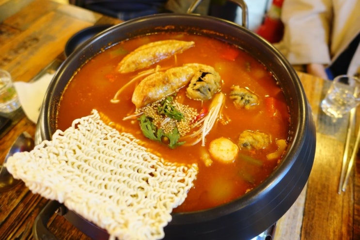  수원 영통역 술집 포차스미스에서 친구들이랑 2차로!