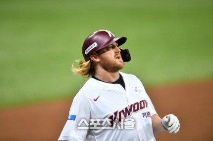 키움 히어로즈, 테일러 모터 웨이버 공시. 대체 외국인 물색 키움 히어로즈, 테일러 모터 웨이버 공시. 대체 외국인 물색