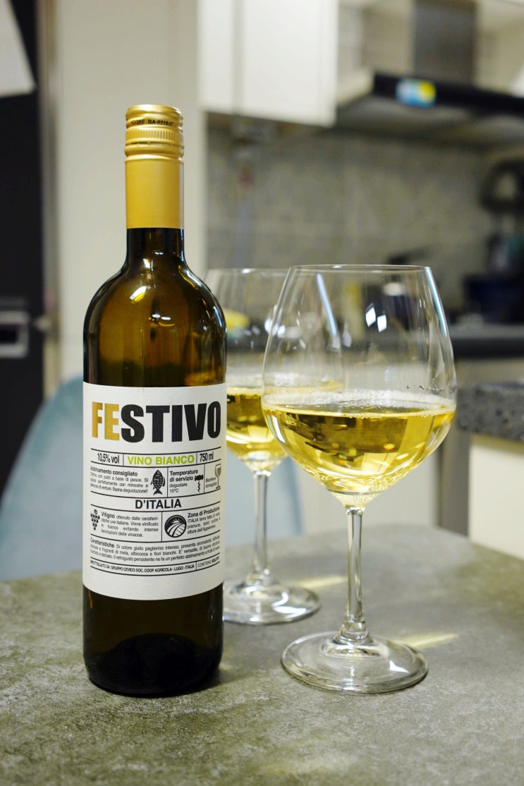  이마트트레이더스와인 페스티보 비앙코 FESTIVO BIANCO