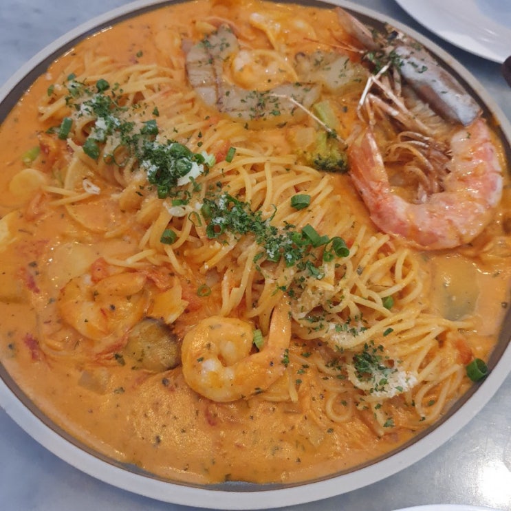  안산 파스타는 여기가 찐맛집이다. 고잔동 레스토랑 보통날엔파스타에서 맛있게 먹은 후기.