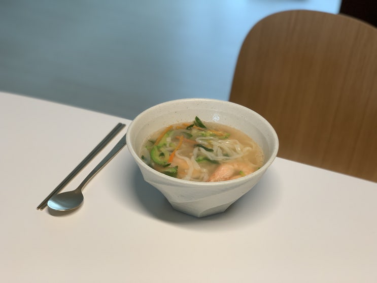  간단한 새우 칼국수 레시피