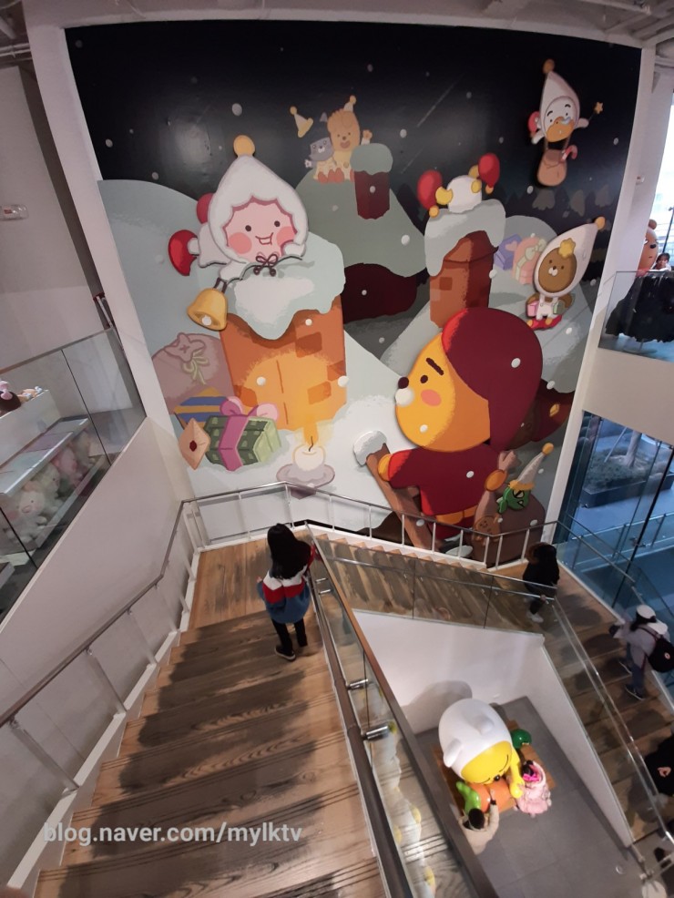  카카오샵: 카카오프렌즈 홍대점: 민영레고이야기 Kim Lego story 9편 제작 과정: 카카오프렌즈 굿즈: 자녀와 유튜브 영상 제작