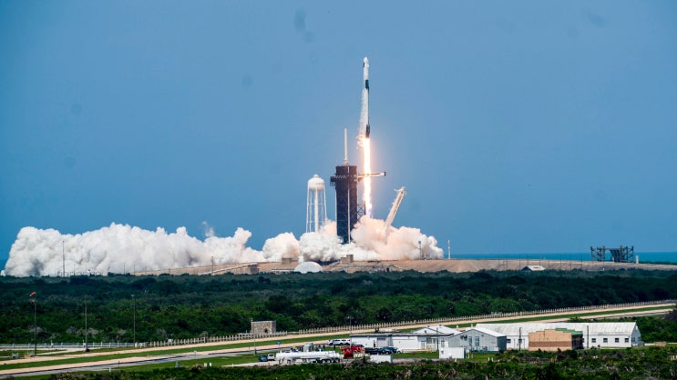  스페이스x 테슬라 일론 머스크 실존 아이언맨 우주시대 개막시킴