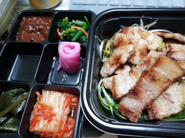  양재꽃시장 바로 앞 식이섬유가득 백종원 원조쌈밥집