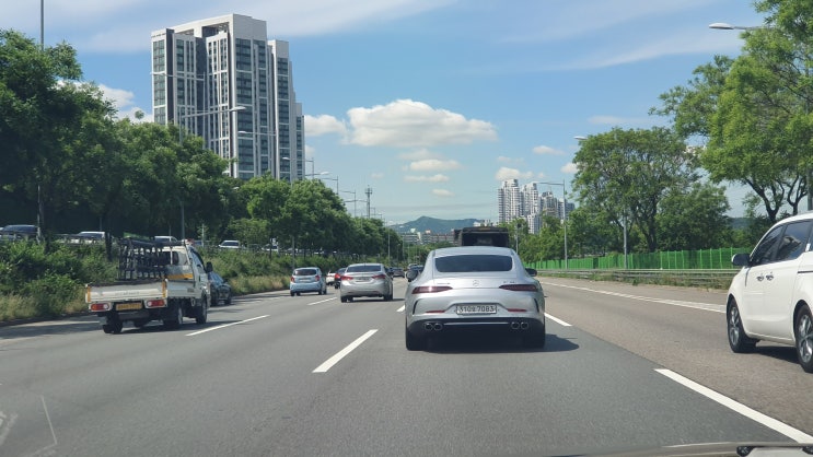  연예인 집을 무료로 고쳐드리고 왔습니다.