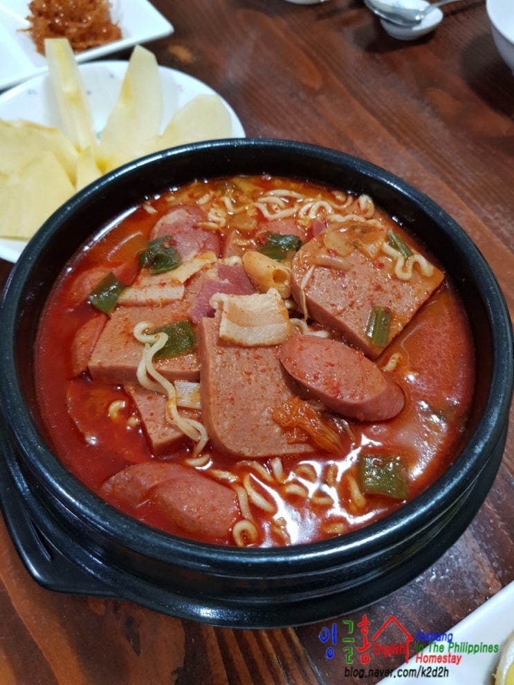  알라방 홈스테이 모든 학생이 공부 되게하는 필리핀 유학 잉글홈~ 화요일 뜨겁게 열공해요!