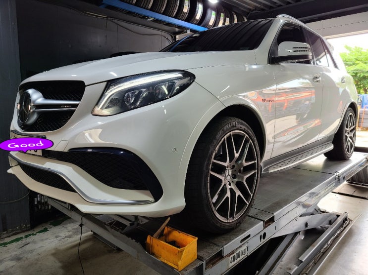  벤츠 GLE63 21인치 타이어 추천 피렐리 피제로 올시즌  295/35R21타이어교체작업 휠 얼라이먼트