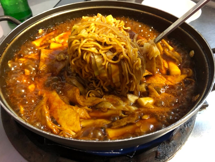  낙성대맛집 모모즉석떡볶이 38년 전통 추억의 맛 추천