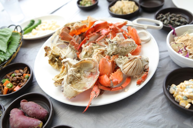  몸보신하러 꽃게찜을 먹으러 왔습니다