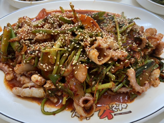  [자월도 맛집] 장골 식당에서 식사 맛있게 해결!