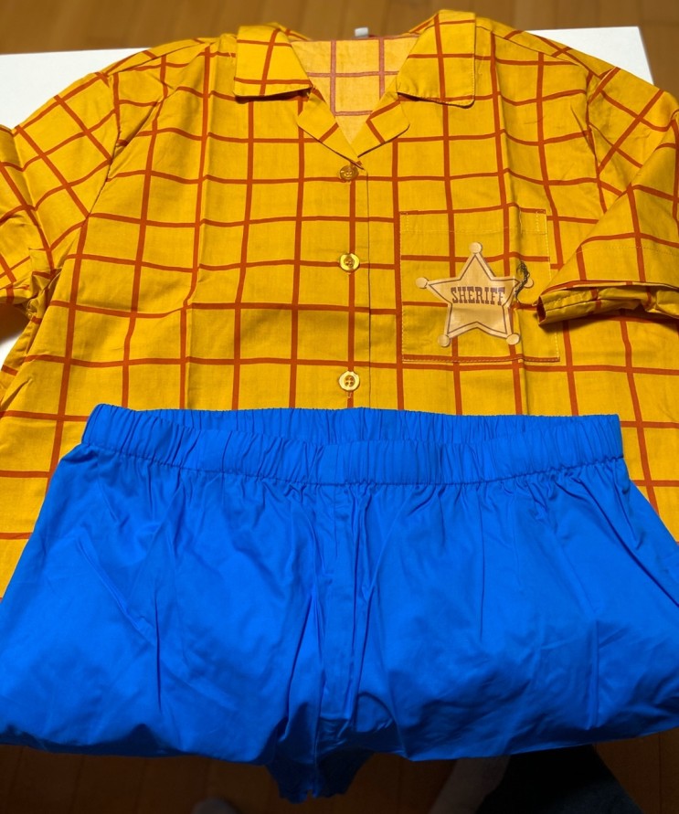 [내돈내산] 인생 첫 구입한 잠옷 - 스파오 토이스토리 여름 잠옷