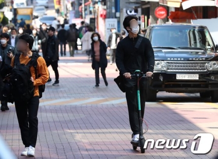 "킥보드도 자동차" 판결… 그런데 보험상품이 없다? "킥보드도 자동차" 판결… 그런데 보험상품이 없다?