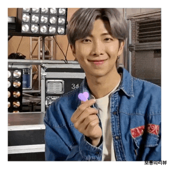  삼성 갤럭시 BTS 방탄 에디션 버즈 한정판 사전예약 대란 이미지 유출