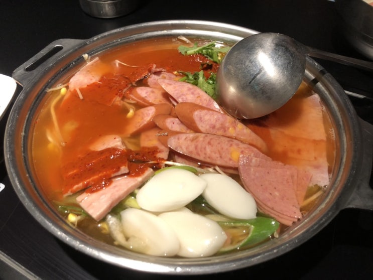 동대문 현대시티아울렛 JVL부대찌개 - 동대문 역사문화공원DDP 존슨빌 부대찌개 맛집
