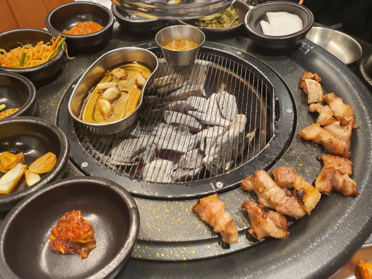 [신대방역 맛집] 쫀득살과 껍대기가 맛있는 원조 부안집 신대방점