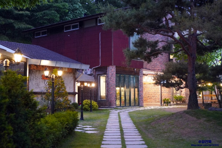  서울 근교 드라이브 하남 야외 카페 검단산 라포레