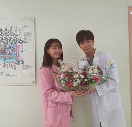  한번다녀왔습니다 이민정자켓 무디디예쁜봄자켓 추천