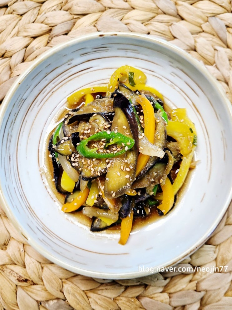 Jinny's집밥레시피 만물상 가지볶음 보라빛의 맛있는 한접시 Jinny's집밥레시피 만물상 가지볶음 보라빛의 맛있는 한접시