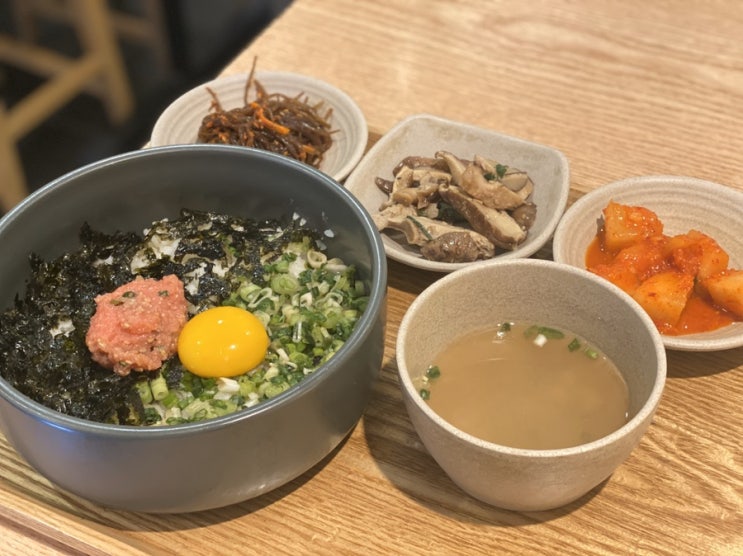  맛집일기ღ 이대 소녀방앗간
