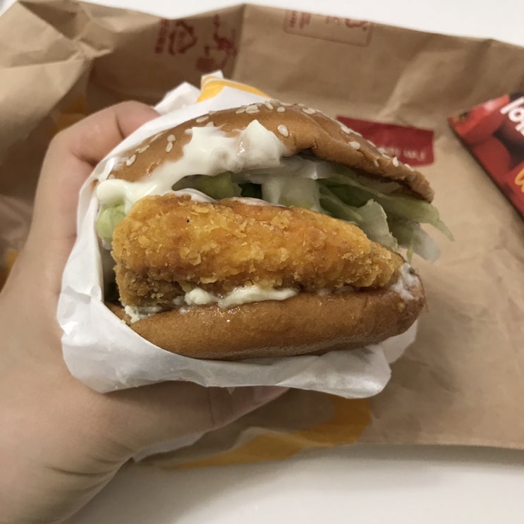  [일상] 몇 년 만에 방문한 소하동 맥도날드 후기 / 허니 크림 상하이 버거, 애플파이