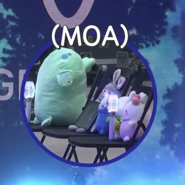 무관중 사전녹화 음방 찾아간 TXT 휴닝카이 인형 무관중 사전녹화 음방 찾아간 TXT 휴닝카이 인형