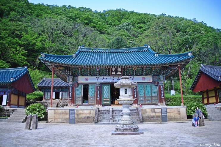 설악산 인기 여행지 신흥사 설악산 인기 여행지 신흥사