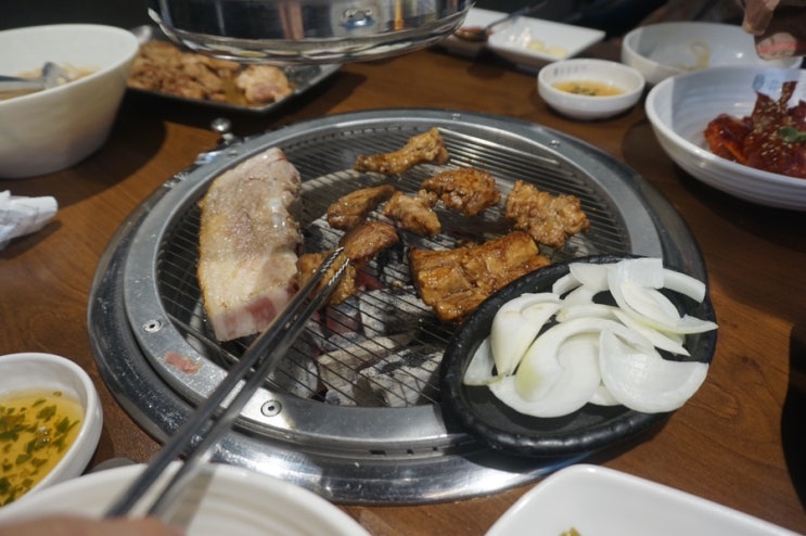 대전 둔산동 돼지갈비 유성갈비 둔산시청직영점