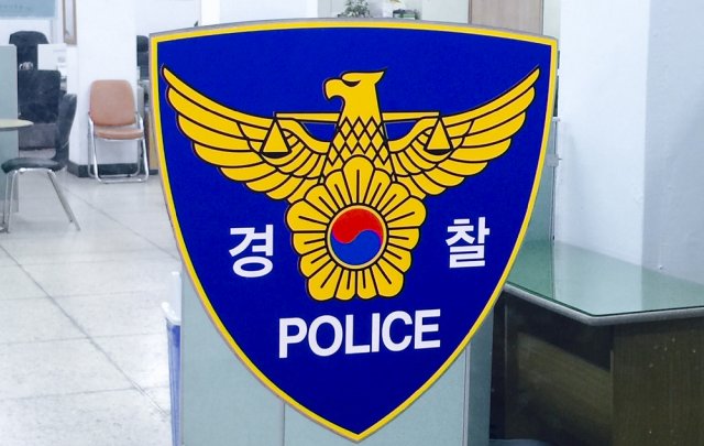 "사람을 죽였어요" 자수한 50대…출동하니 자해 소동 "사람을 죽였어요" 자수한 50대…출동하니 자해 소동